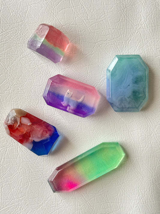 Assorted Gemsoap with a Kitty (5 pc)