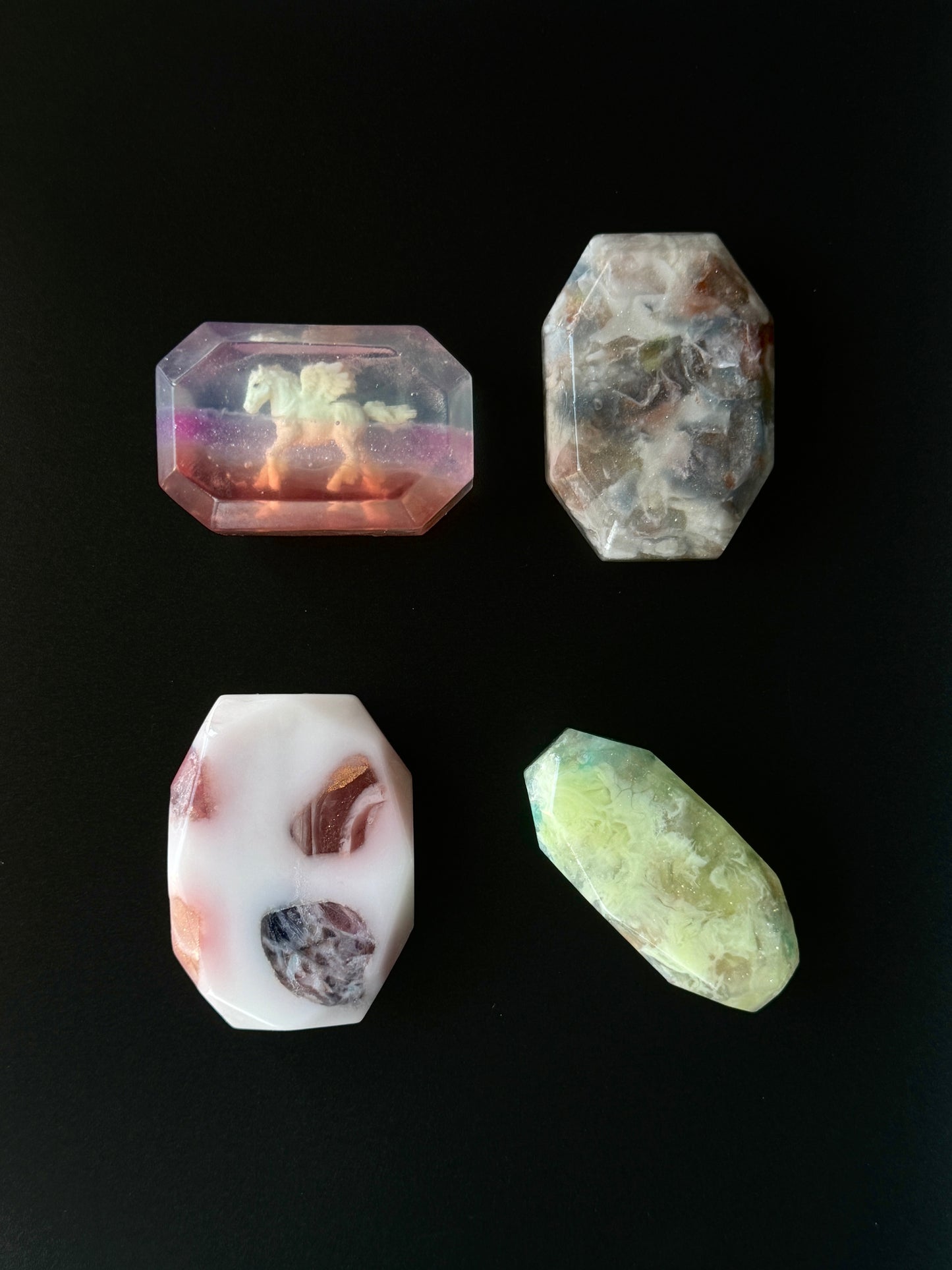 Assorted Gemsoap with a Pegasus (4 pc)